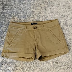 American Eagle Tan Color Khaki  Shorts